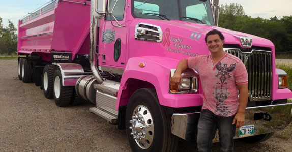 Pink truck rolls into Edmonton auction with purpose Pink truck rolls into Edmonton auction with purpose