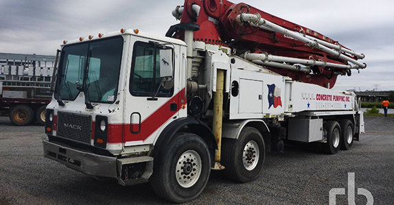 2006 Mack MR688S concrete pump truck sold at Ritchie Bros. auction 2006 Mack MR688S concrete pump truck sold at Ritchie Bros. auction