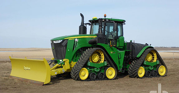 2018 John Deere 9620RX track tractor sold by Ritchie Bros. Auctioneers. 2018 John Deere 9620RX track tractor sold by Ritchie Bros. Auctioneers.