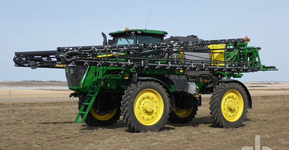 2018 John Deere R4045 132ft high clearance sprayer sold by Ritchie Bros. Auctioneers. 2018 John Deere R4045 132ft high clearance sprayer sold by Ritchie Bros. Auctioneers.