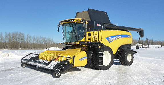 2018 New Holland CX8.90 combine sold by Ritchie Bros. Auctioneers 2018 New Holland CX8.90 combine sold by Ritchie Bros. Auctioneers