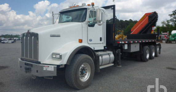 2014 Kenworth T800 Tri/A boom truck sold at Ritchie Bros. 2014 Kenworth T800 Tri/A boom truck sold at Ritchie Bros.
