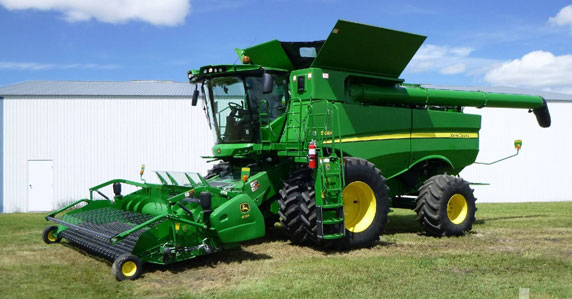 Agriculture equipment for sale at Ritchie Bros. John Deere combines for sale
