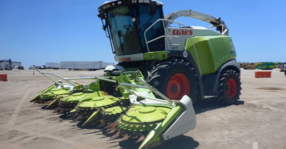 2012 CLAAS Janguar Harvester 2012 CLAAS 970 Jaguar forage harvester sold by Ritchie Bros.