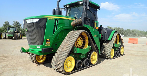 John Deere Track Tractor Track Tractor sold at Ritchie Bros.